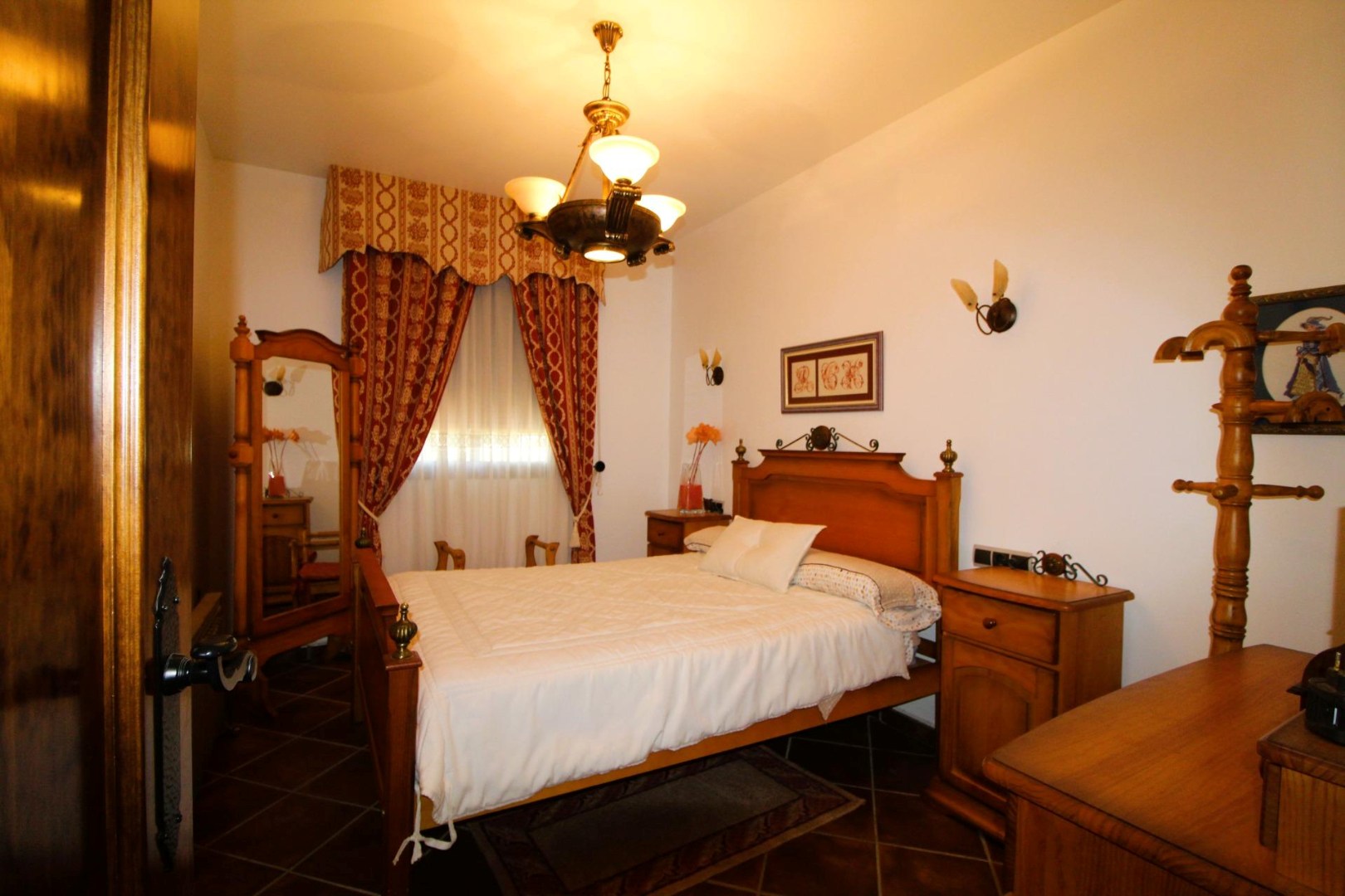 Villa te koop in Badajoz