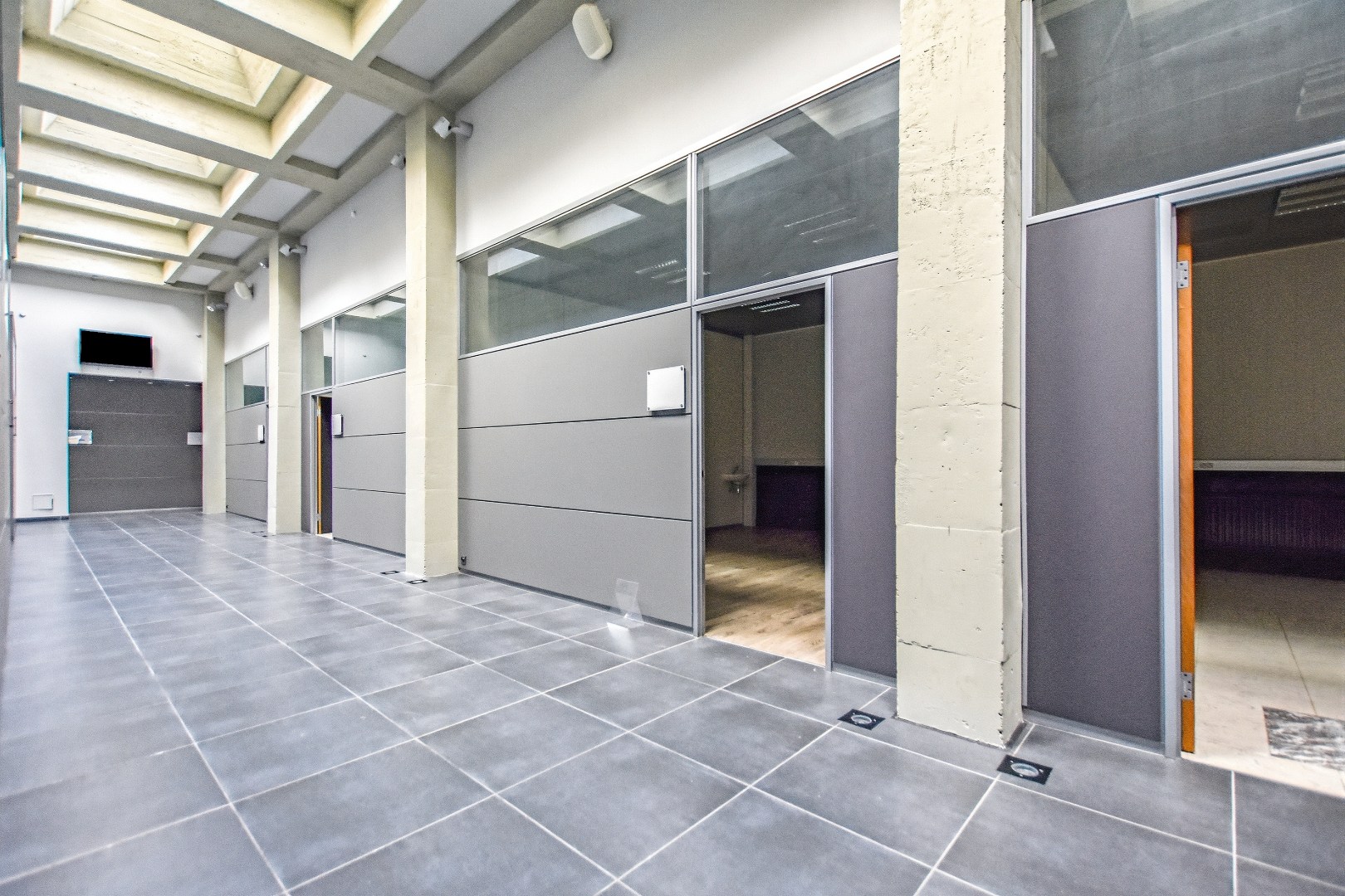 UNIEK ONTWIKKELINGSPROJECT CENTRUM VEURNE. 