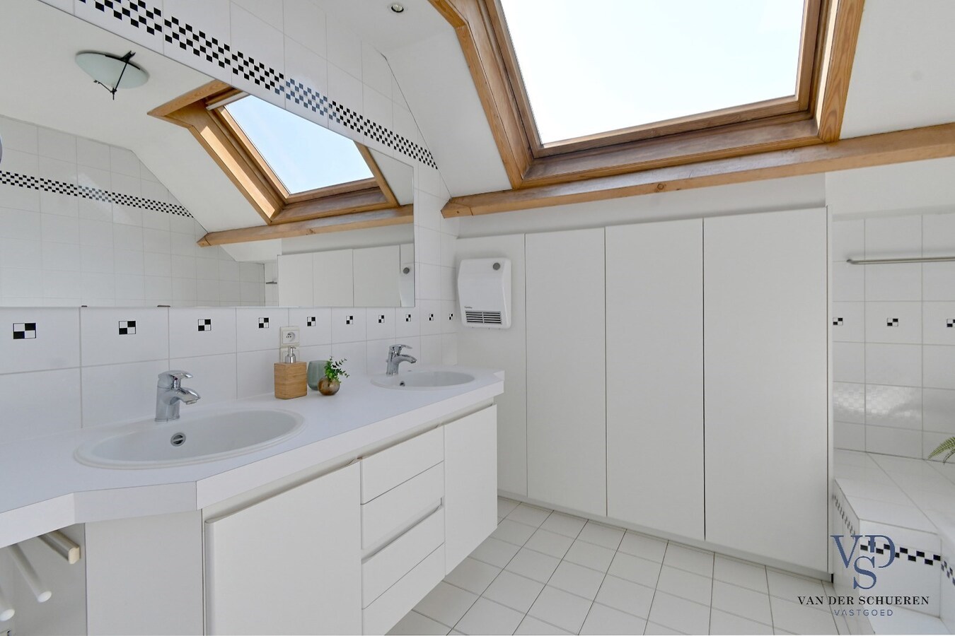 Uitzonderlijke eigendom in uitzonderlijke omgeving. 