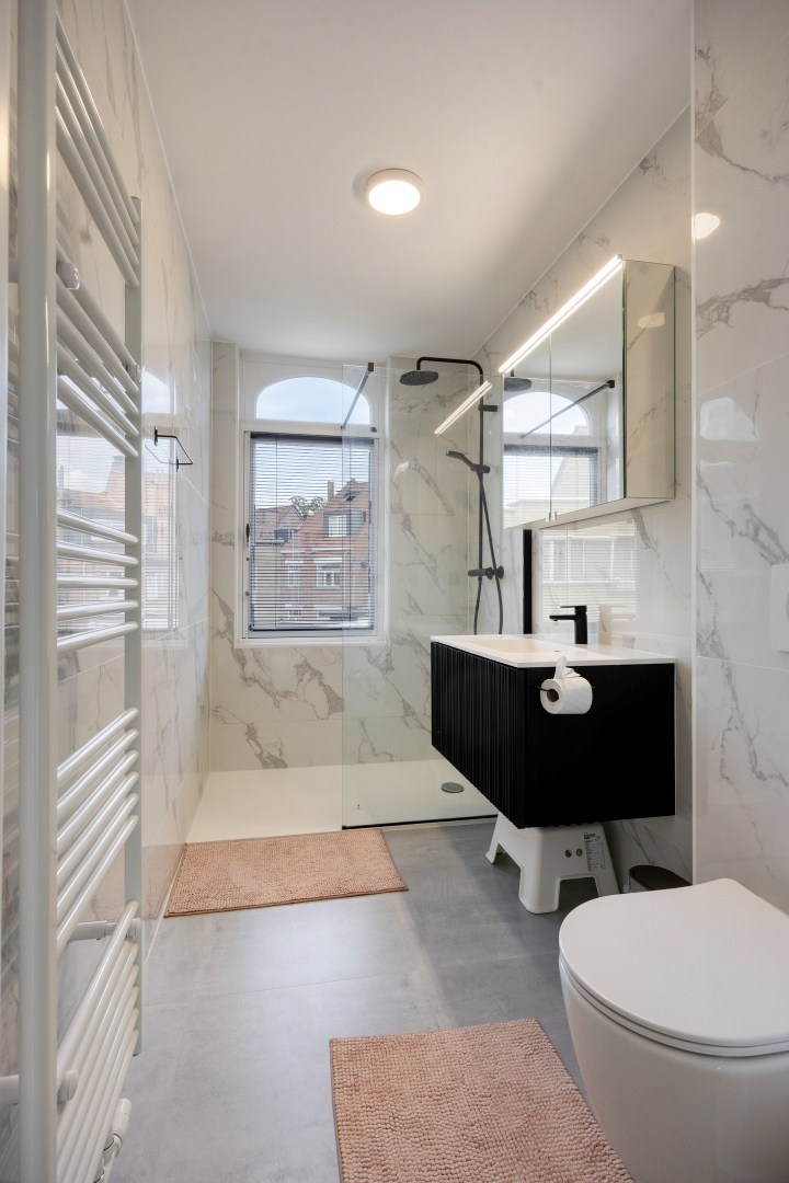 Prachtig herenhuis met 4 slaapkamers, 2 badkamers in Leuven centrum - EPC 77Kwh/m² 