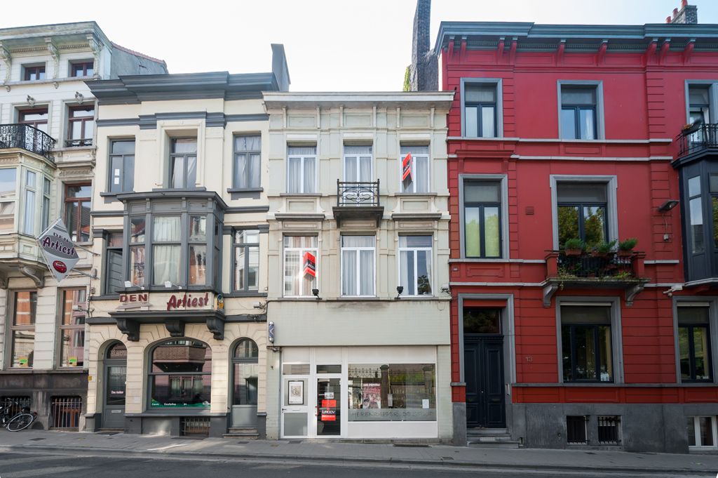 Heerlijk authentiek herenhuis op een fantastische locatie! 