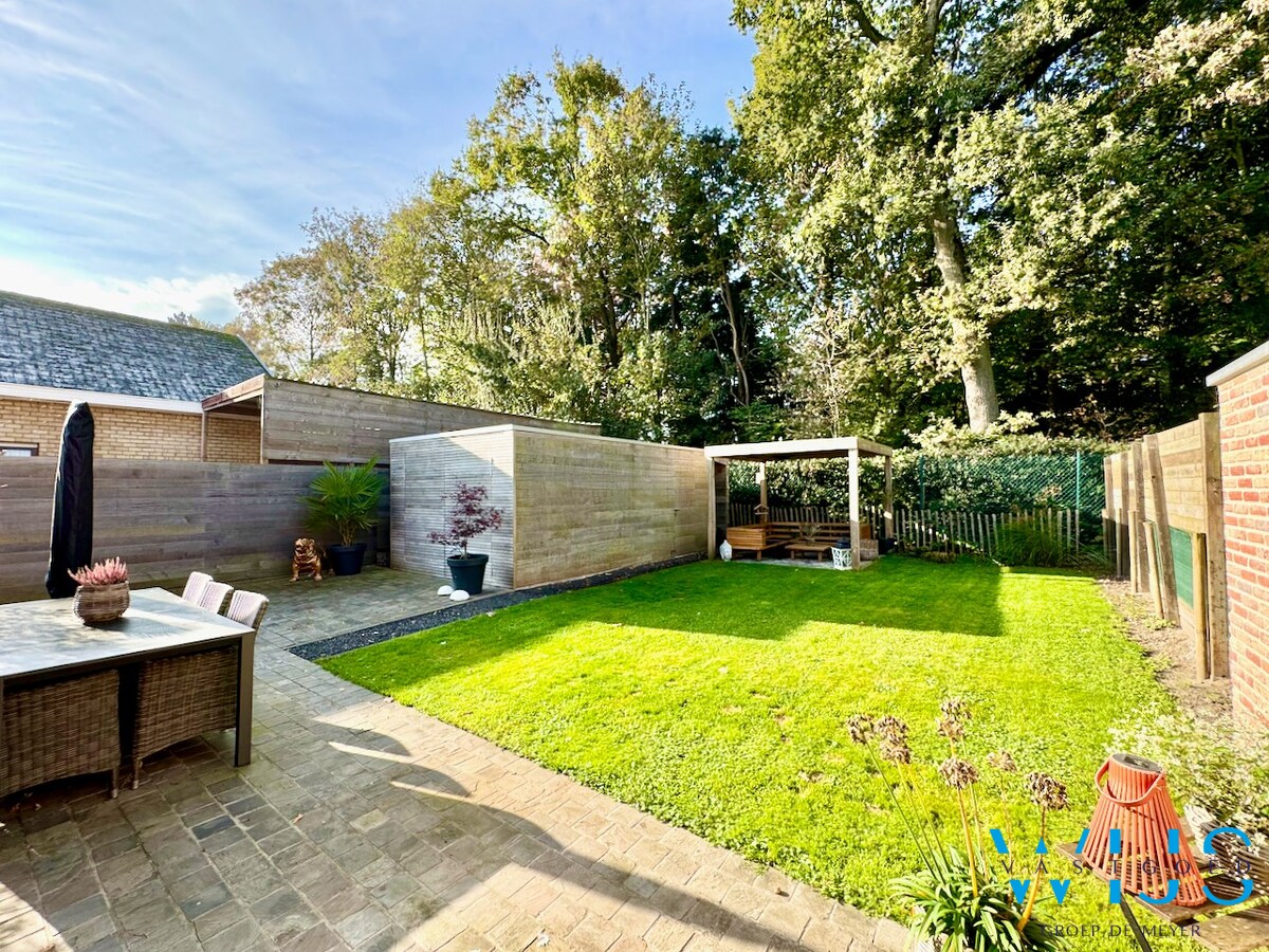 Prachtige nieuwbouw te Bassevelde ! 