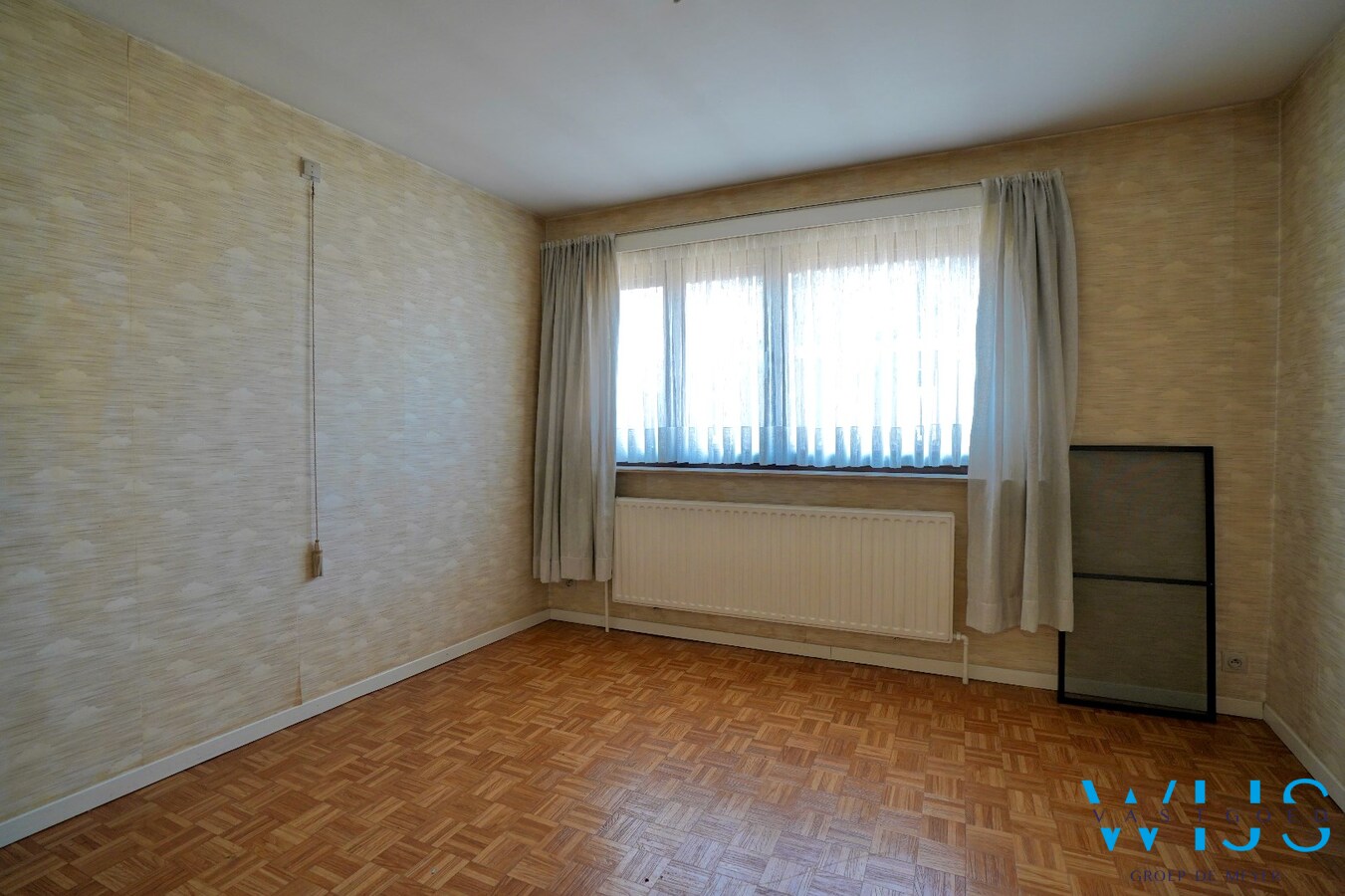 Ruime woning met handelsmogelijkheid in centrum Assenede 