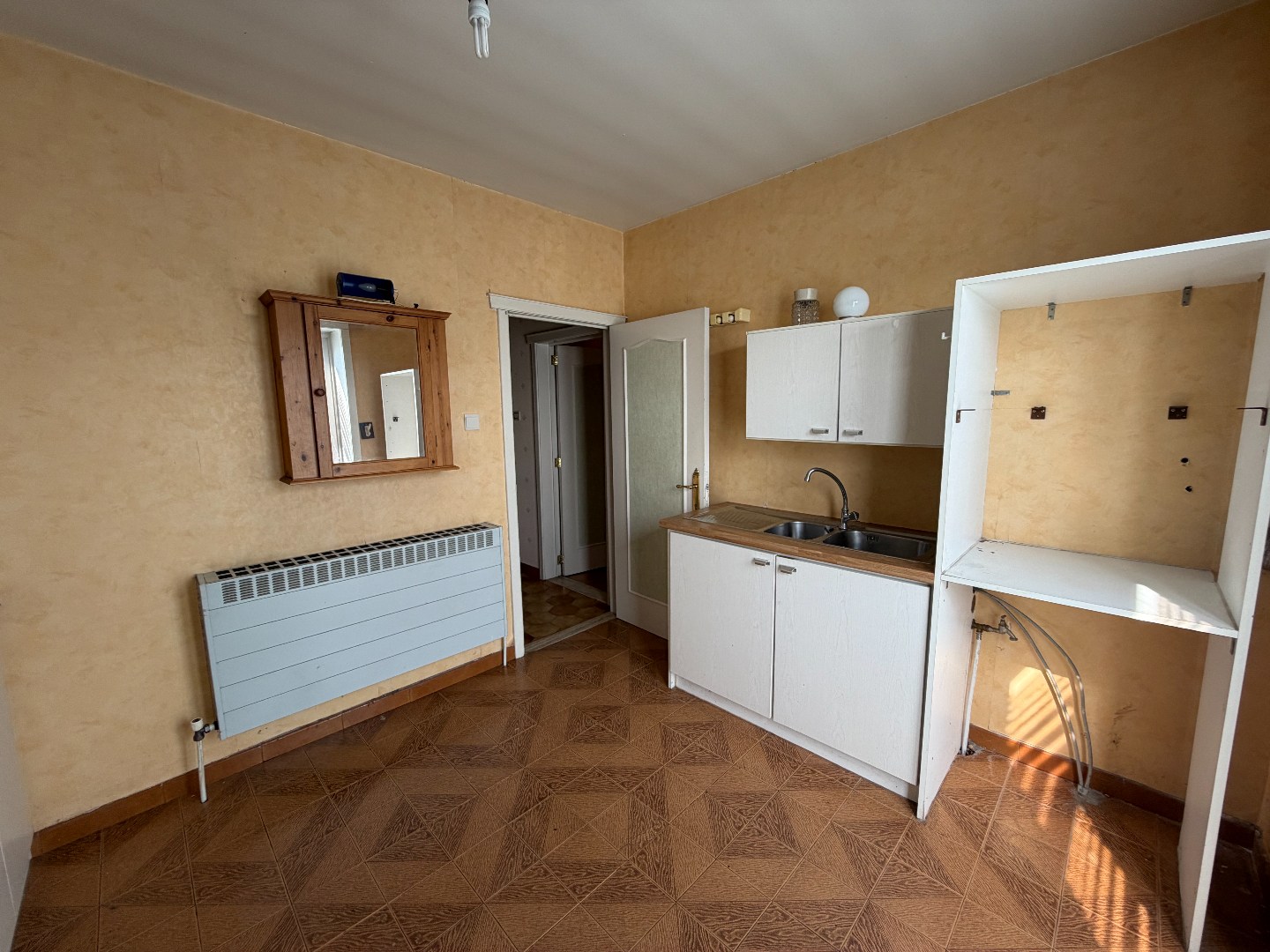 Gezellig appartement met twee slaapkamers te huur dichtbij het centrum van Beringen 