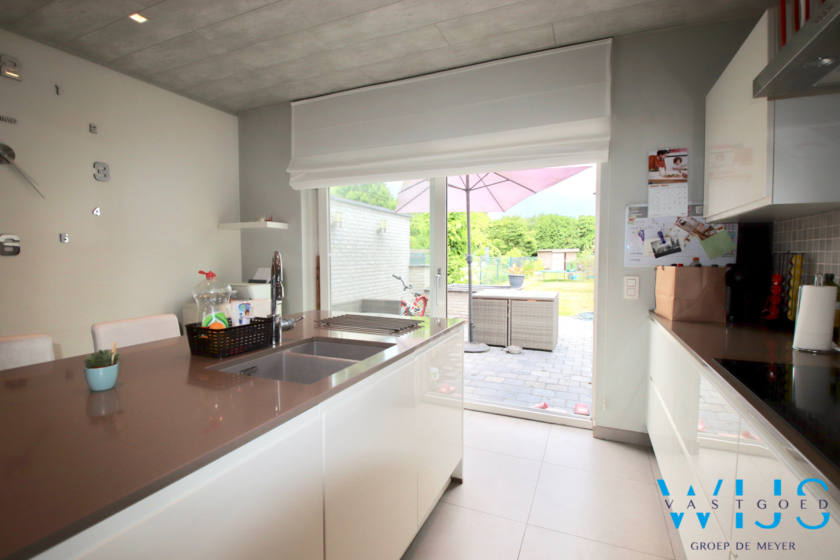 Gezellig woonhuis te centrum SLEIDINGE ! 