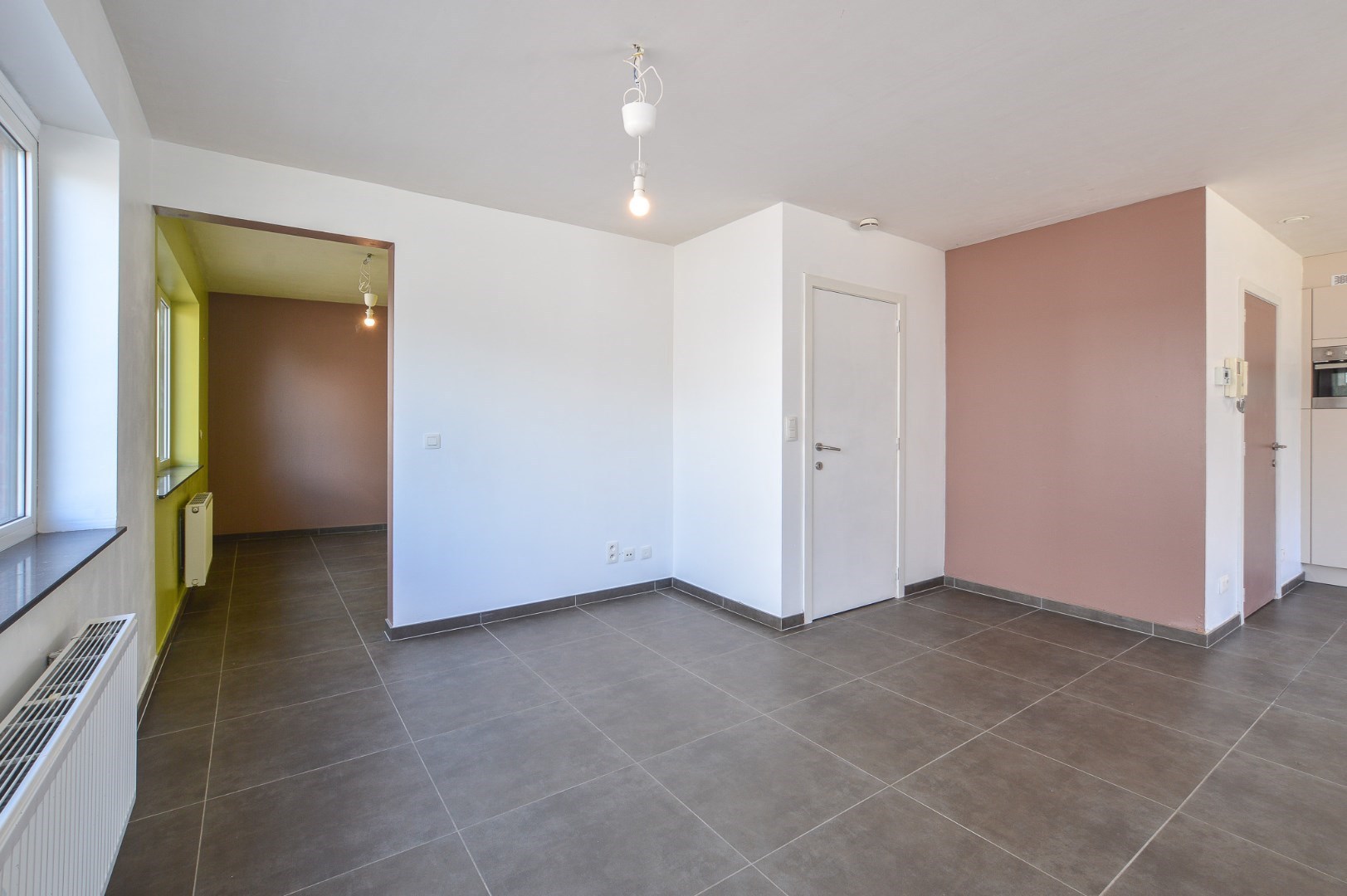 Gelijkvloers appartement met 1 slaapkamer in het hartje van Oudenburg 