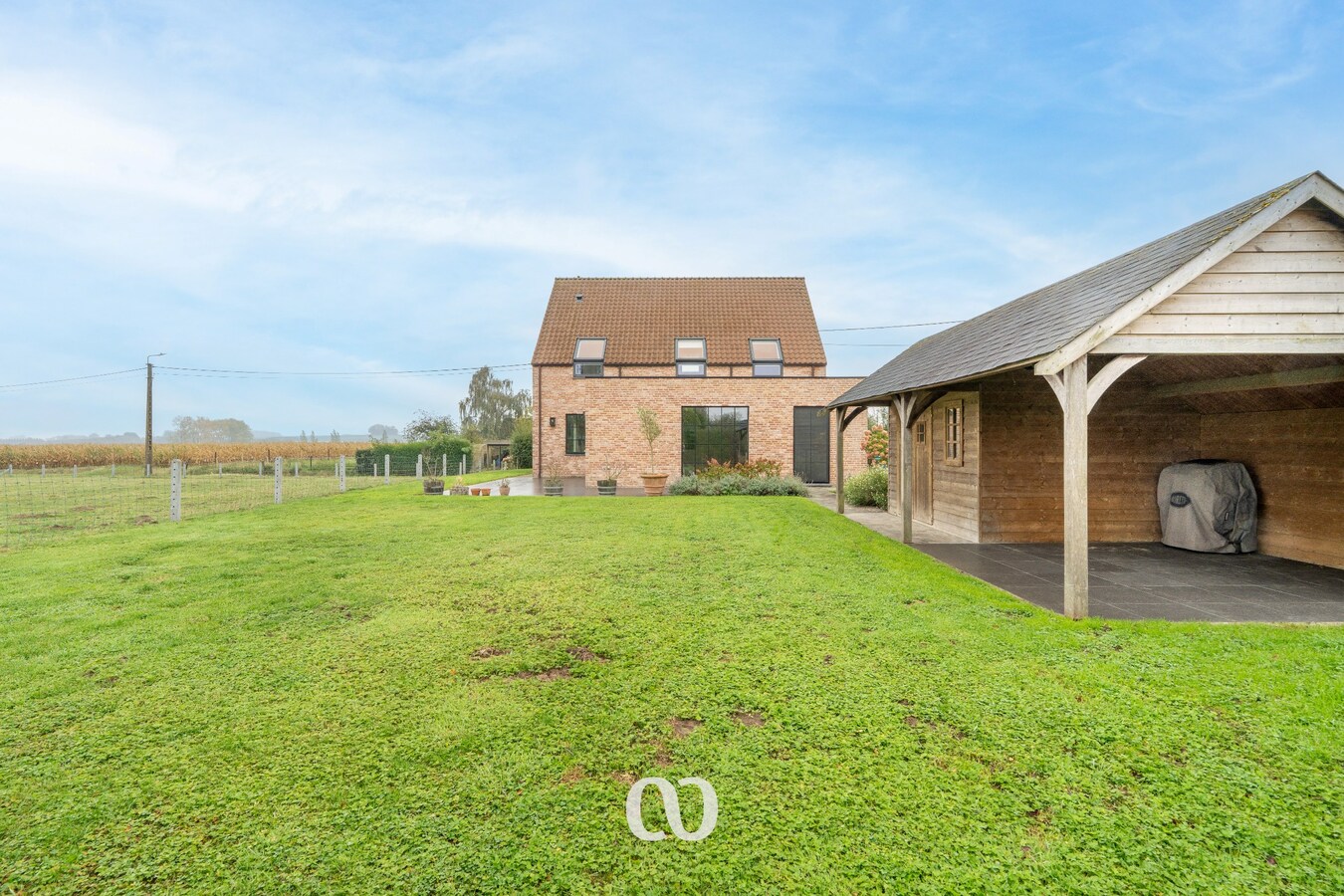 Exclusieve, energiezuinige villa met 4 slaapkamers en panoramisch zicht 