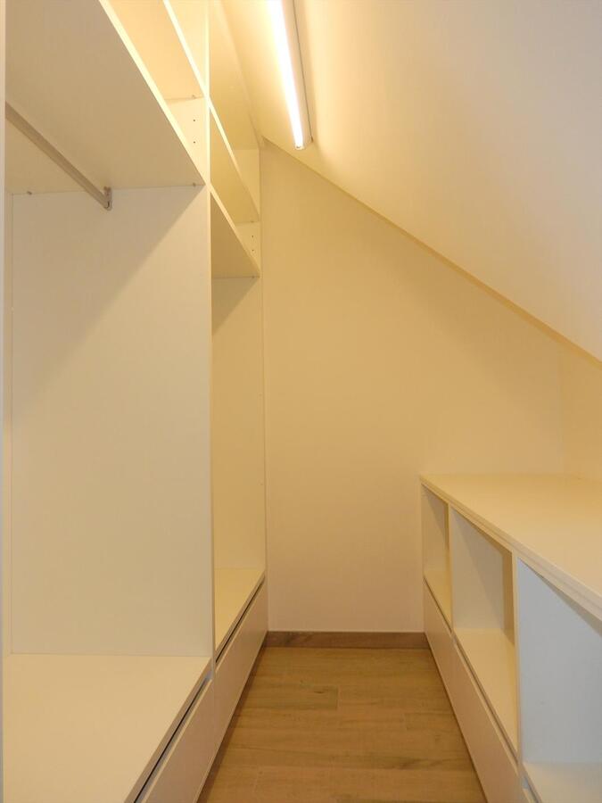 Uniek moderne nieuwbouwvilla met 4 slaapkamers 