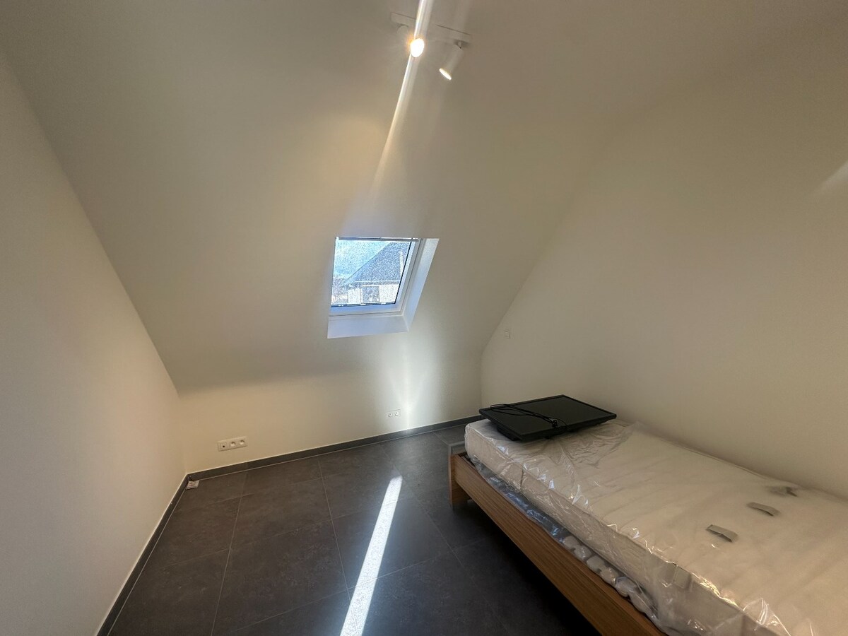 Nieuwbouwwoning met garage te Houthulst 