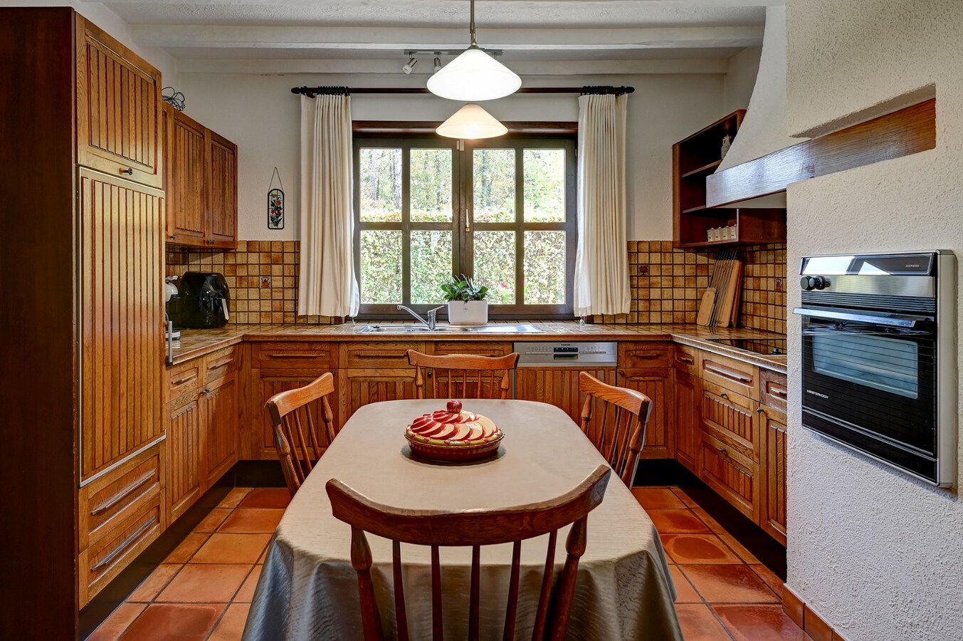 Charmante villa gelegen op een perceel van 10 are 