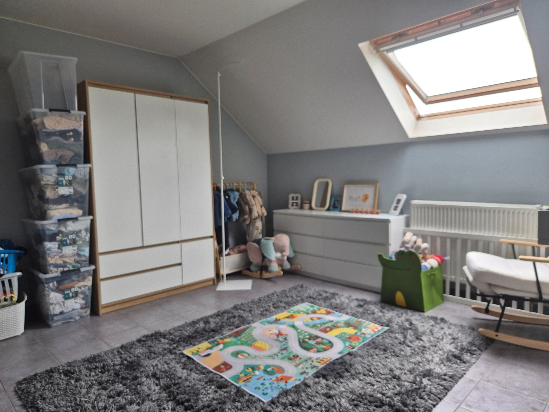 Duplex appartement met 2 slaapkamers en terras. 