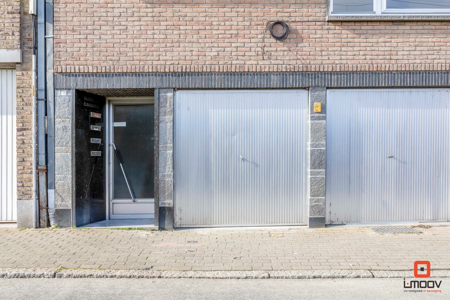 Recent gerenoveerd twee- slaapkamerappartement in centrum Zottegem. 