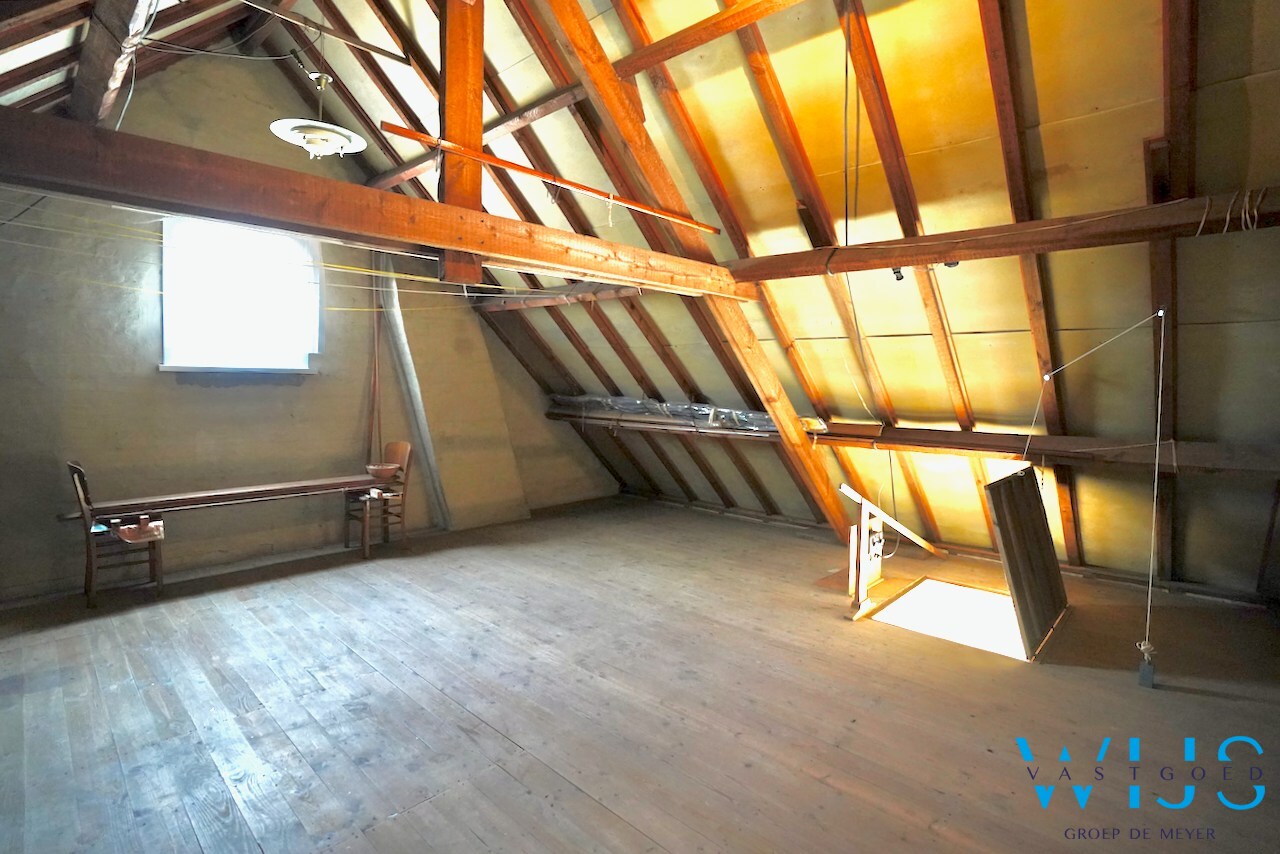 Te renoveren halfopen bebouwing op mooie ligging in Assenede ! 