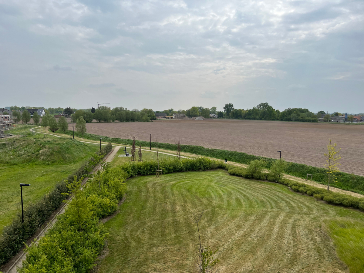 Luxueus 2-slpk-appartement in het groene Eke-Nazareth 