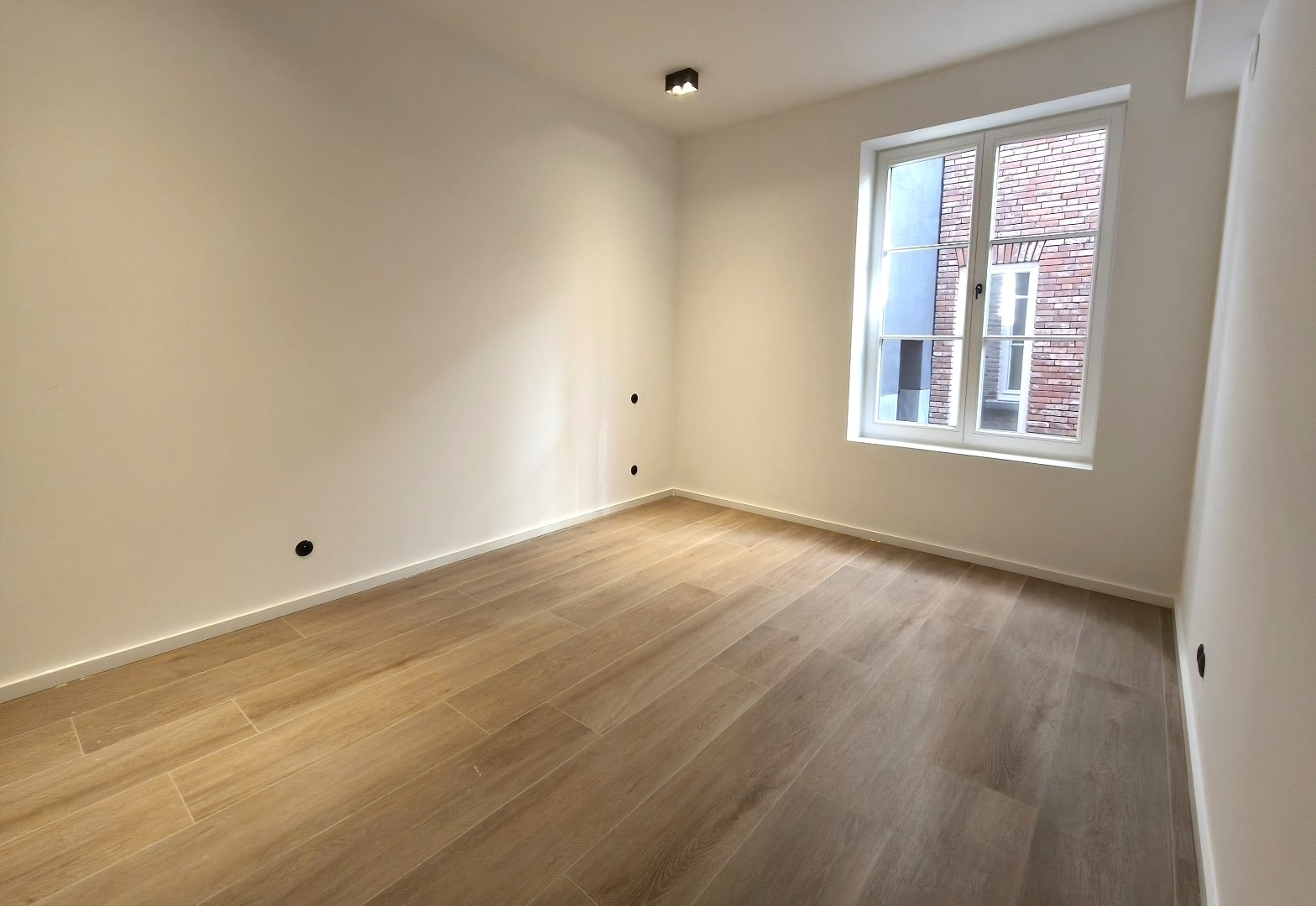 ENERGIEZUINIG APPARTEMENT - GELIJKVLOERS MET TERRAS 