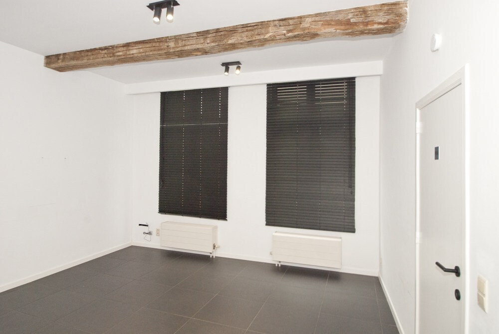 Instapklare, commerciële ruimte van 88 m² 