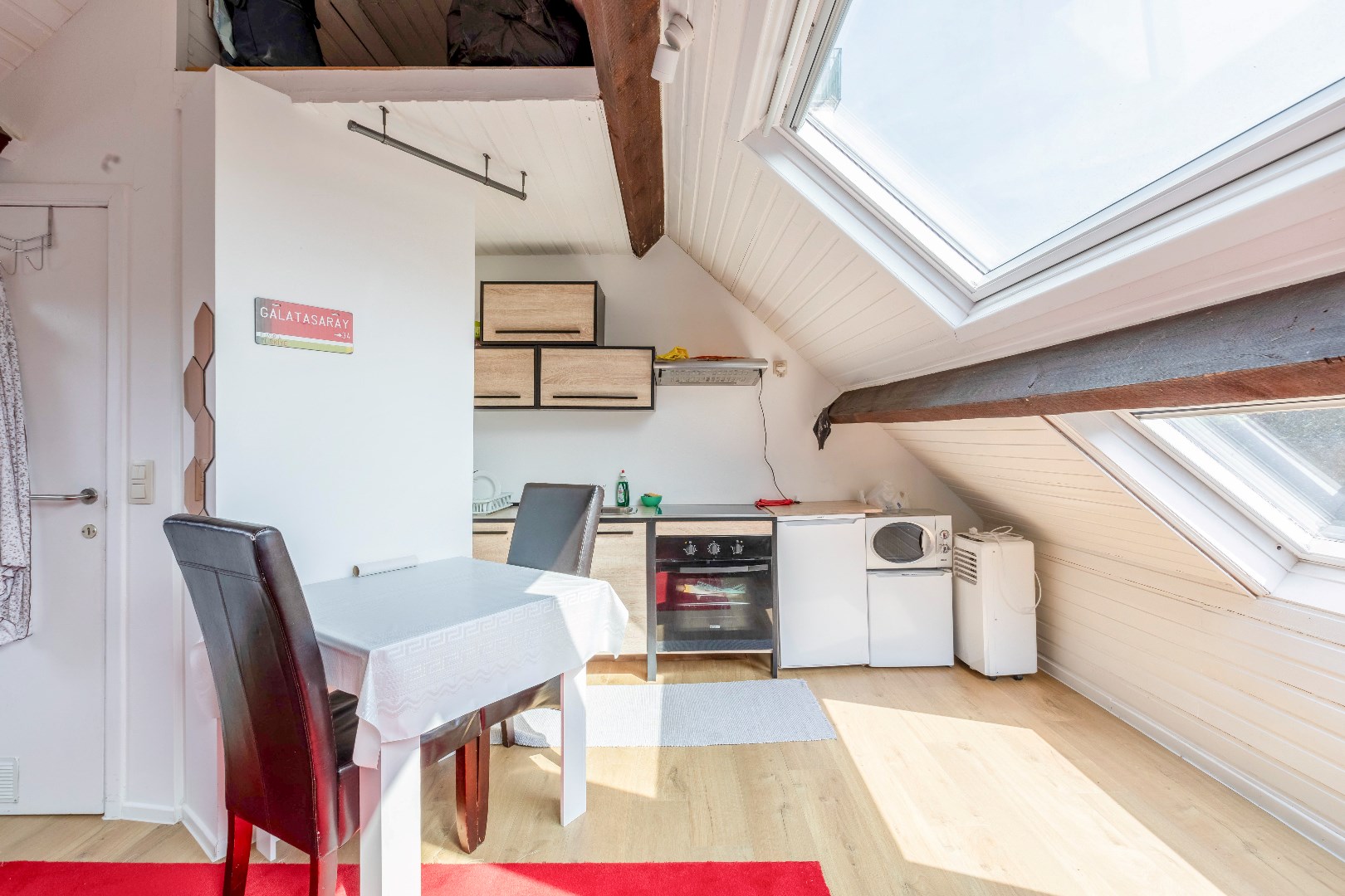 Studio aan het Zuidpark (560 euro) 