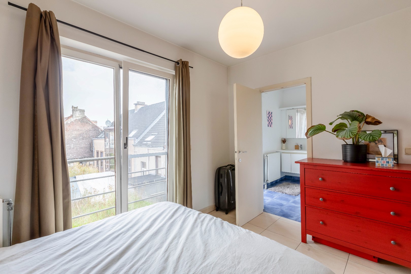 Ruim 1-slaapkamer appartement nabij Spaanskasteelplein 