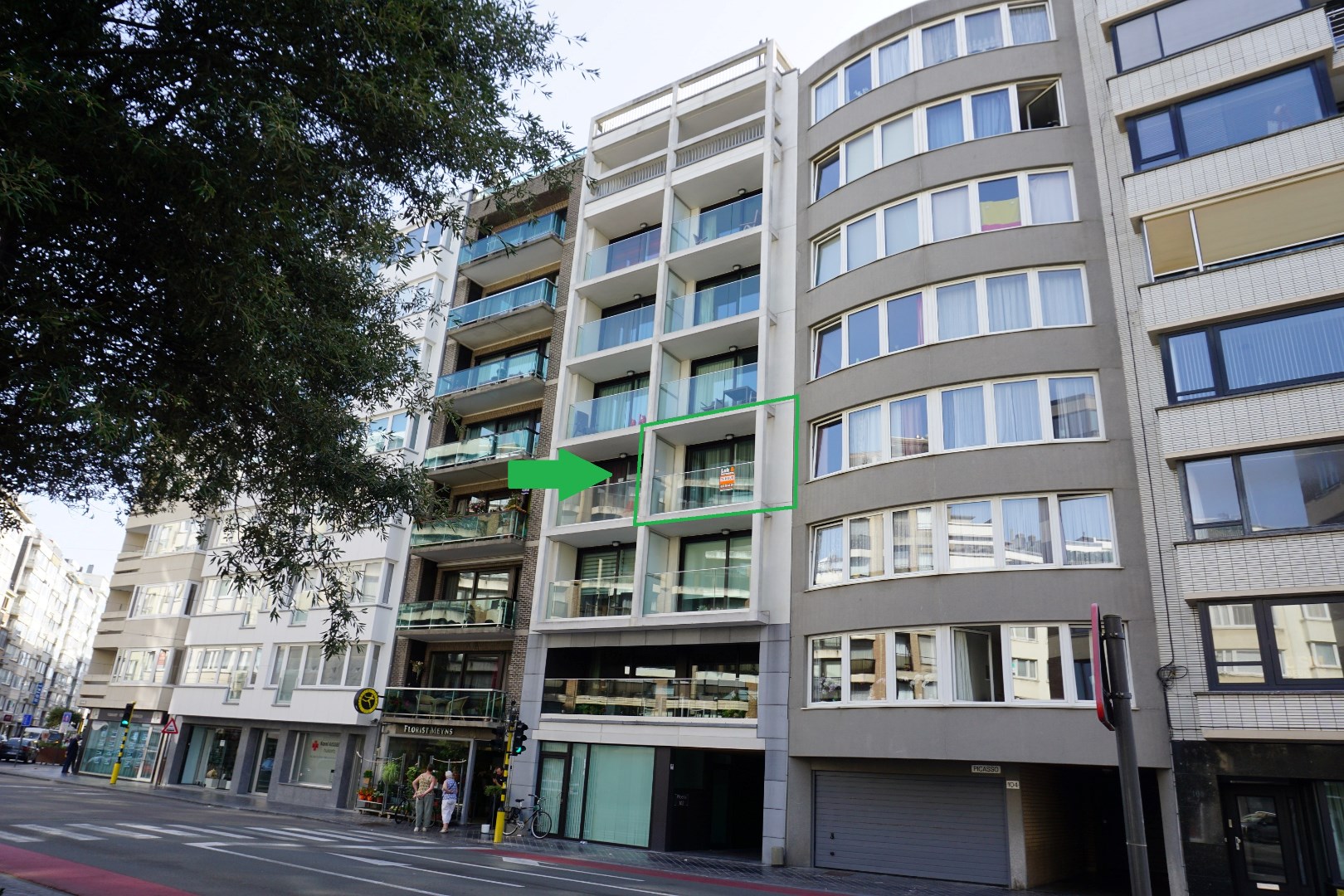 RECENT 2 SLAAPKAMER APP. MET TERRASSEN IN CENTRUM OOSTENDE 