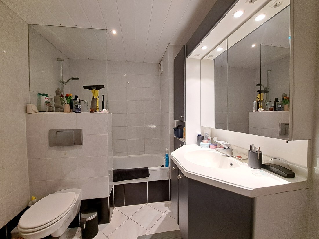 Appartement op de eerste verdieping te Lanaken 