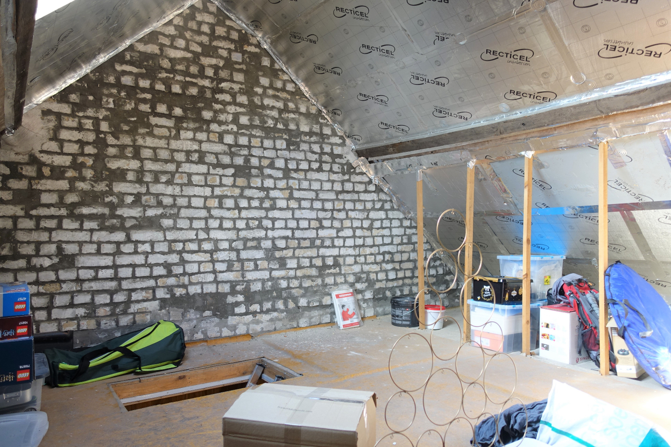 Instapklare woning met zonnige tuin in het centrum van Eernegem 