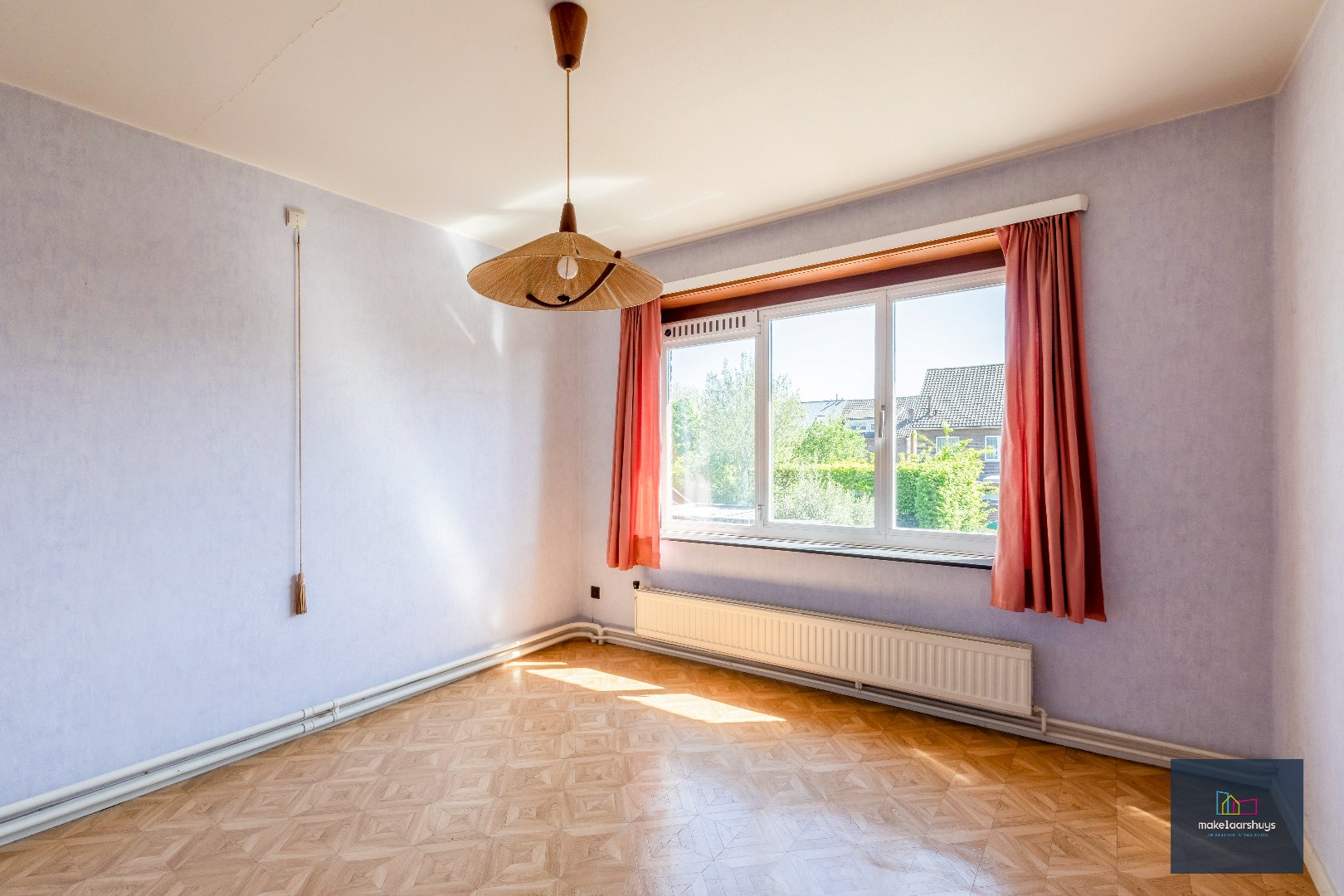 Gunstig gelegen woning met 3 slpk en aangename tuin 