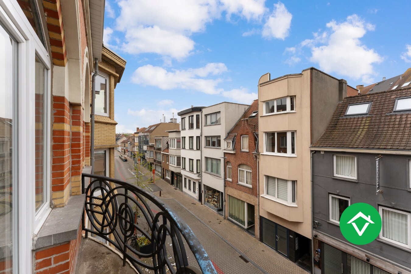 Instapklaar appartement met 3 slaapkamers in de Panne 