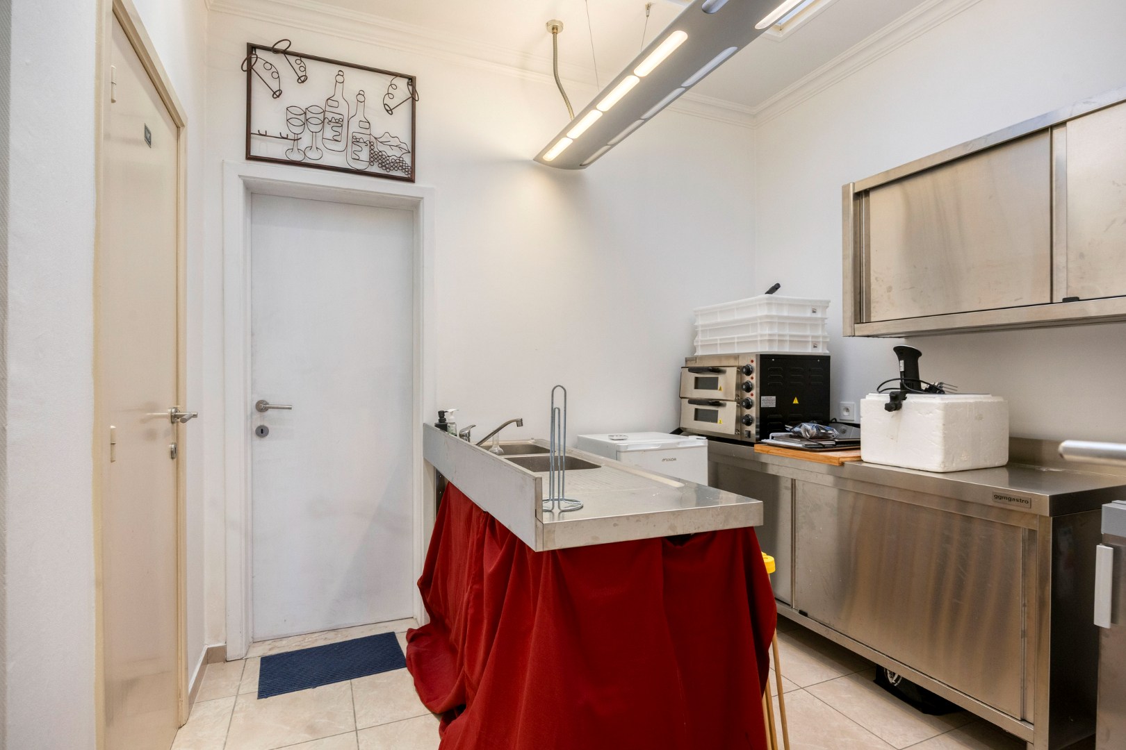 Woning met 3 ruime slaapkamers, bureau, tuin , kelder en zolder in Kessel-Lo! - EPC 198 kWh/m² - bewoonbare opp. 233 m² 