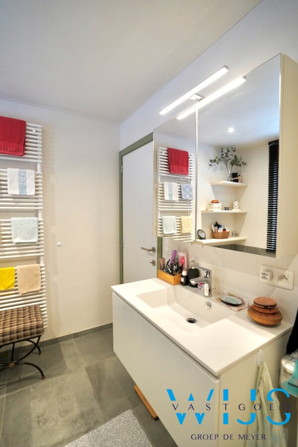 Recent woonhuis met 3 slaapkamers op TOPlocatie te Maldegem ! 