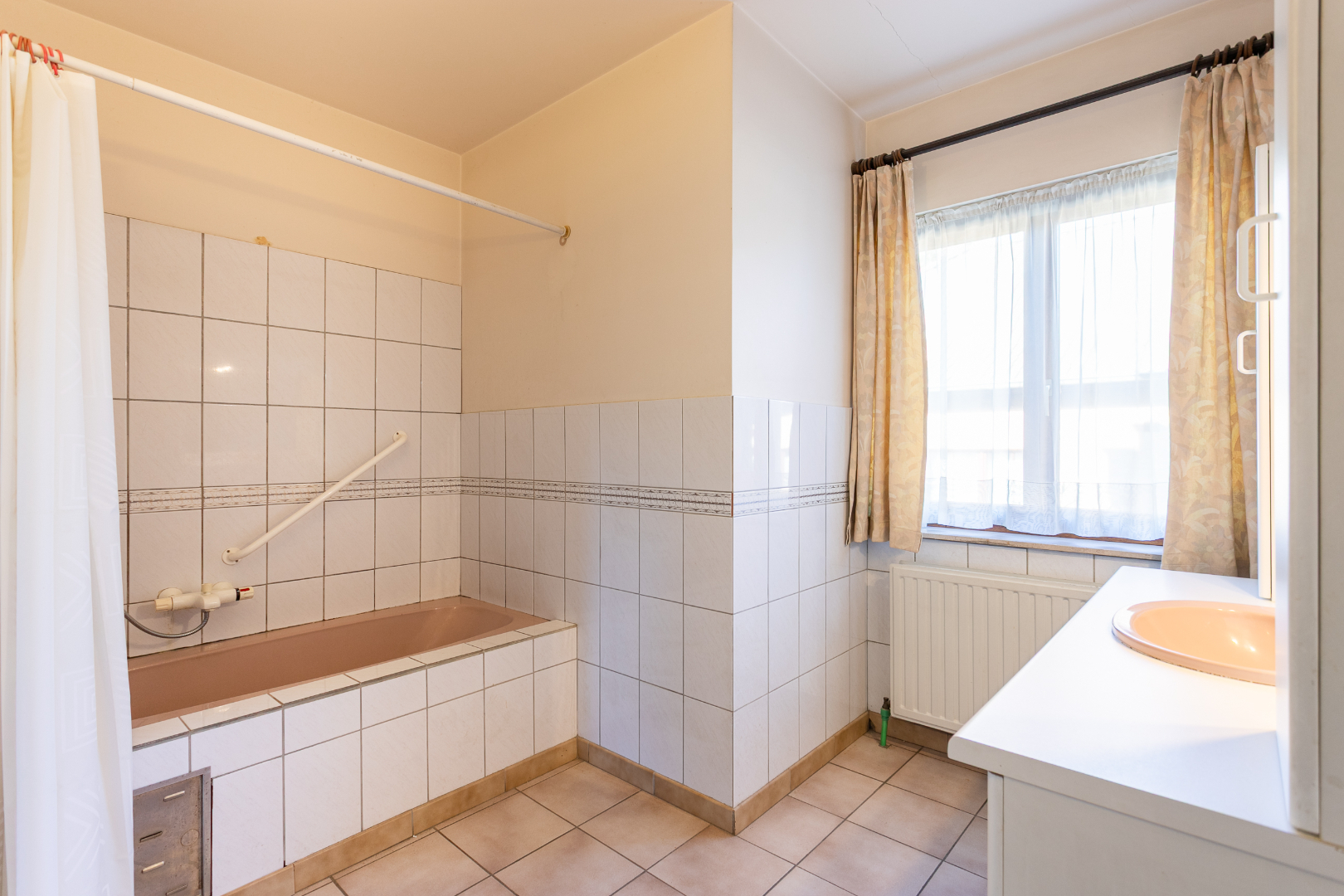 Charmante villa met 3 slpk te Halle 