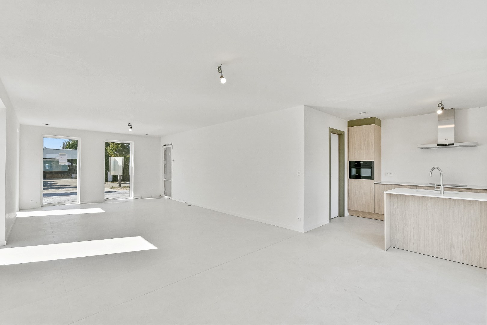 Gezinswoning met drie slaapkamers op goeie locatie 