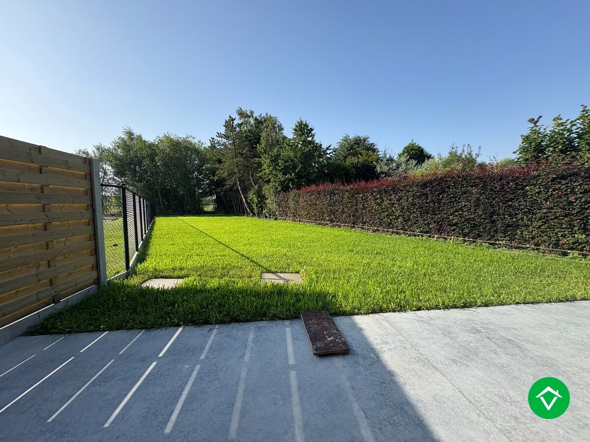 TE HUUR – Energiezuinige nieuwbouwwoning met tuin 