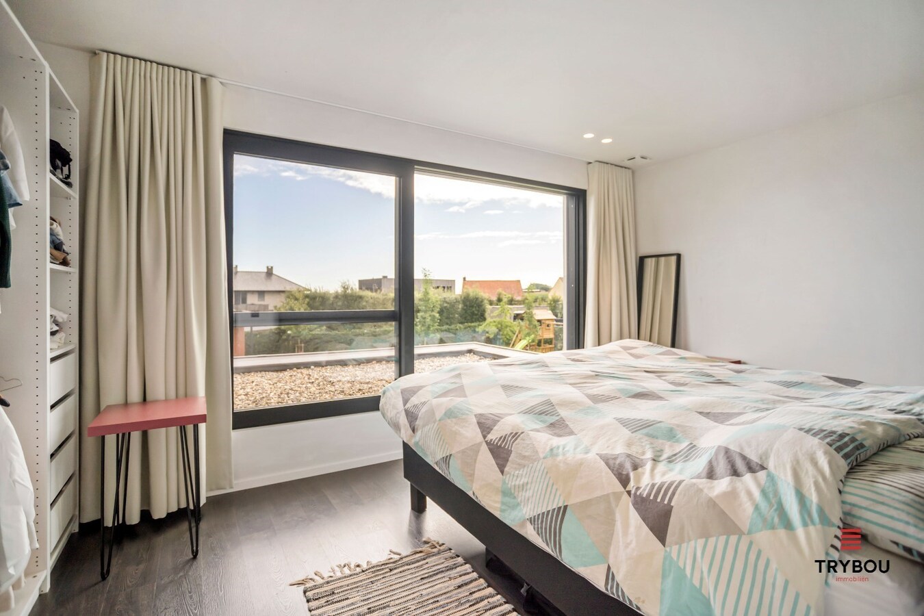 Rustig gelegen architecturaal pareltje op 1.751 m² te Houthulst. 