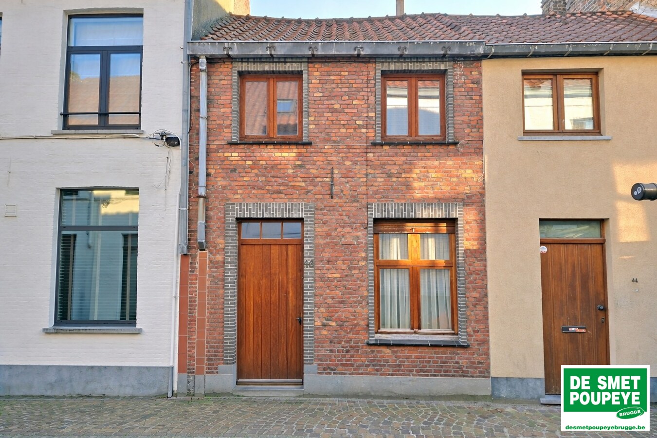 Op te frissen rijwoning 