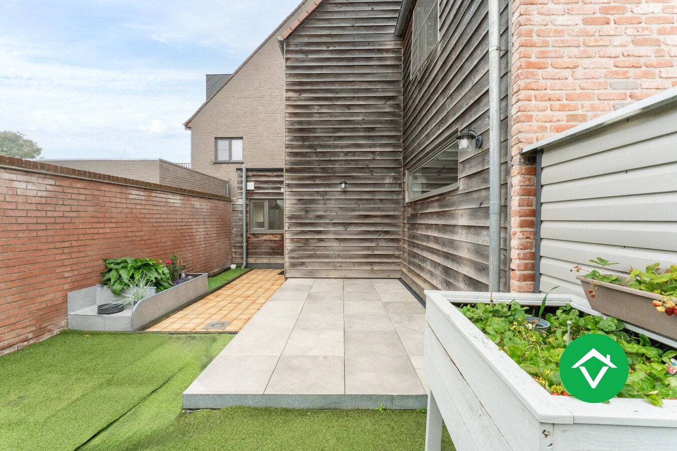 Instapklare gezinswoning met 3 slaapkamers op toplocatie nabij het centrum van Koekelare 