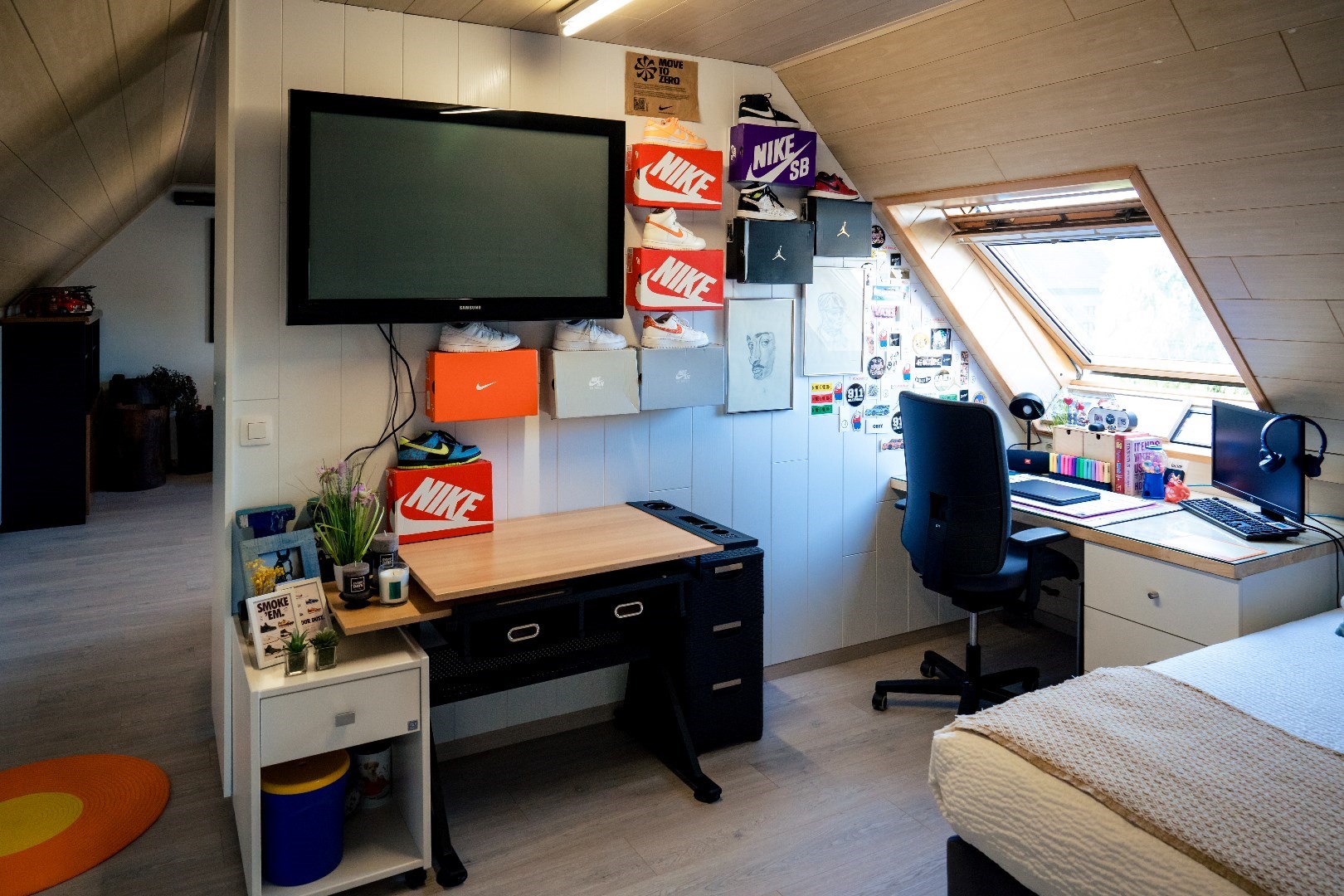 Ruim duplex appartement (203m²) met 4 slpks en garage te Kaprijke 