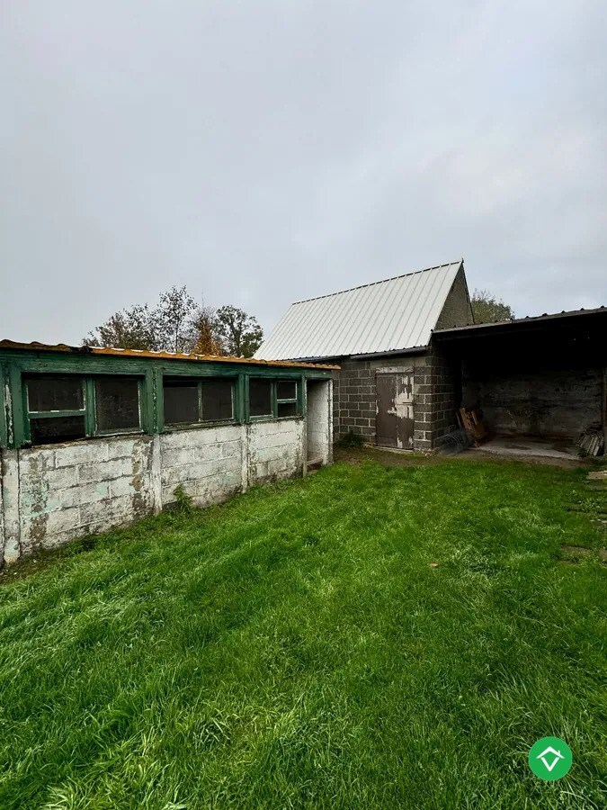 Rustig gelegen te renoveren woning in Torhout 