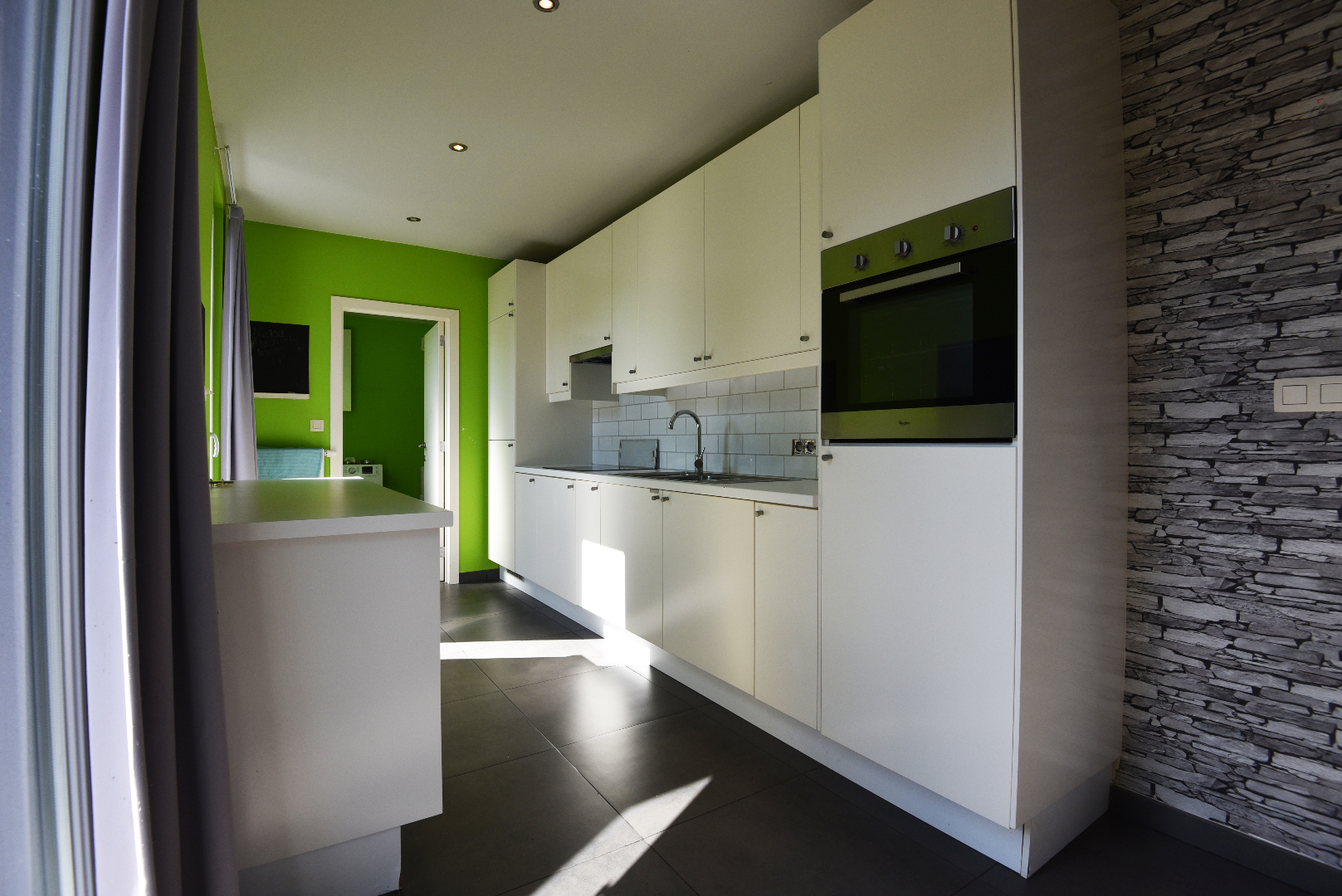 Totaal gerenoveerde energiezuinige woning te Adegem 