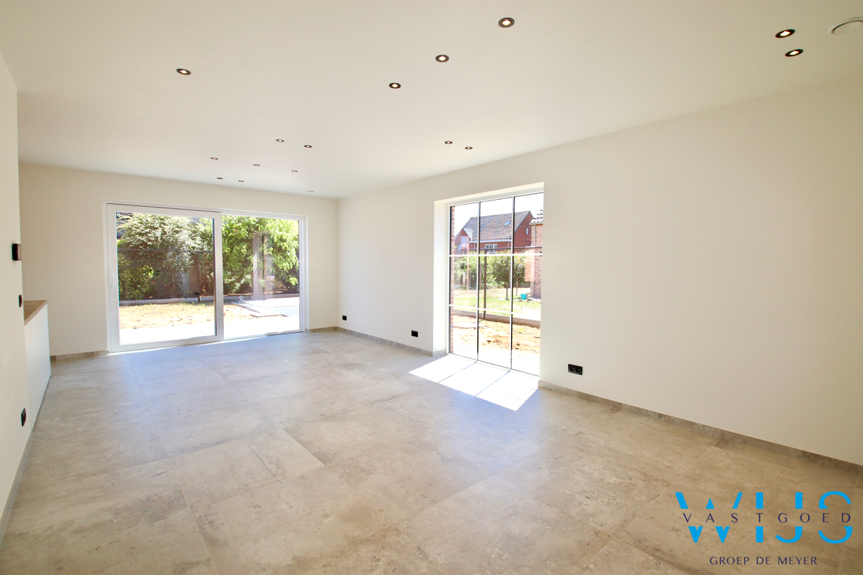 Prachtige nieuwbouwwoning te ERTVELDE ! 