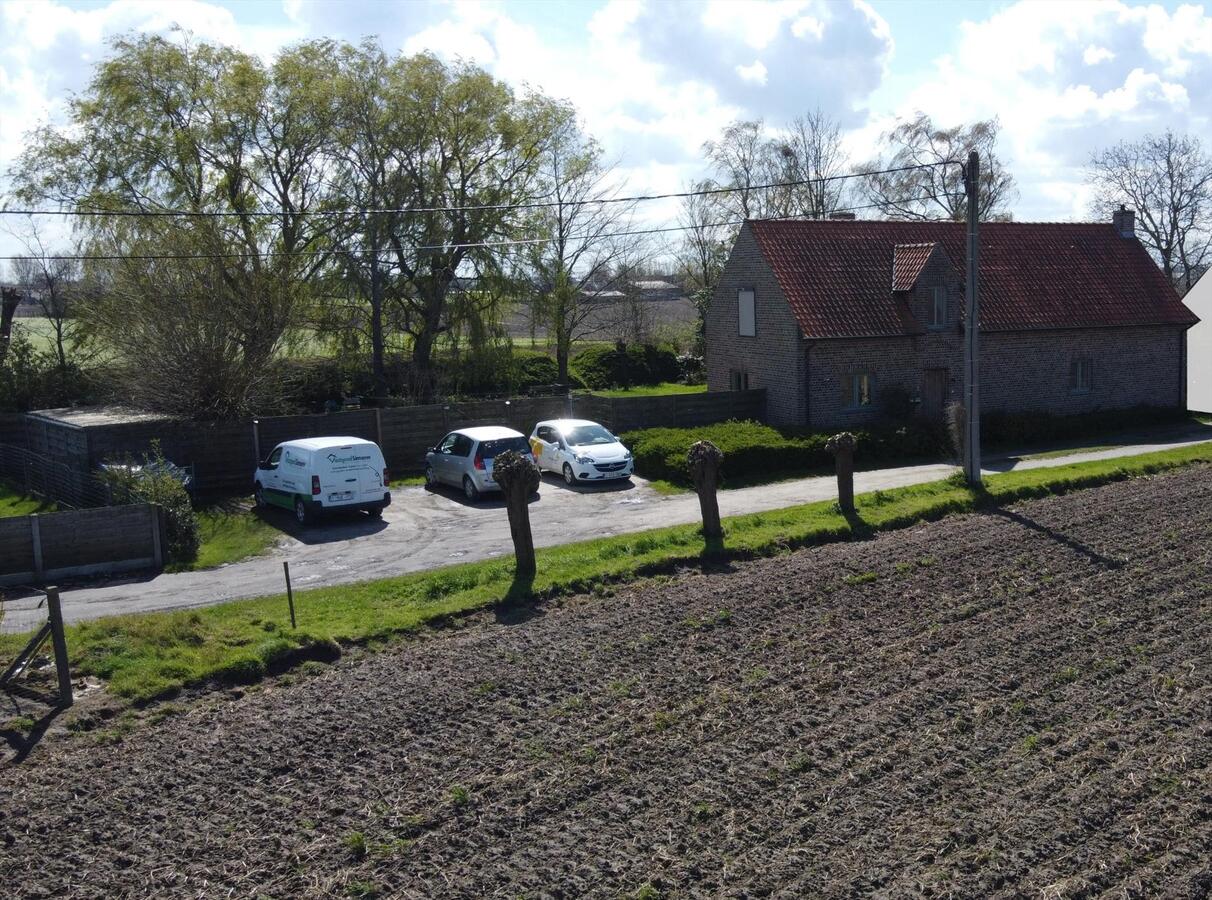 Rustig gelegen woning met uitzicht op de velden te Kortemark 