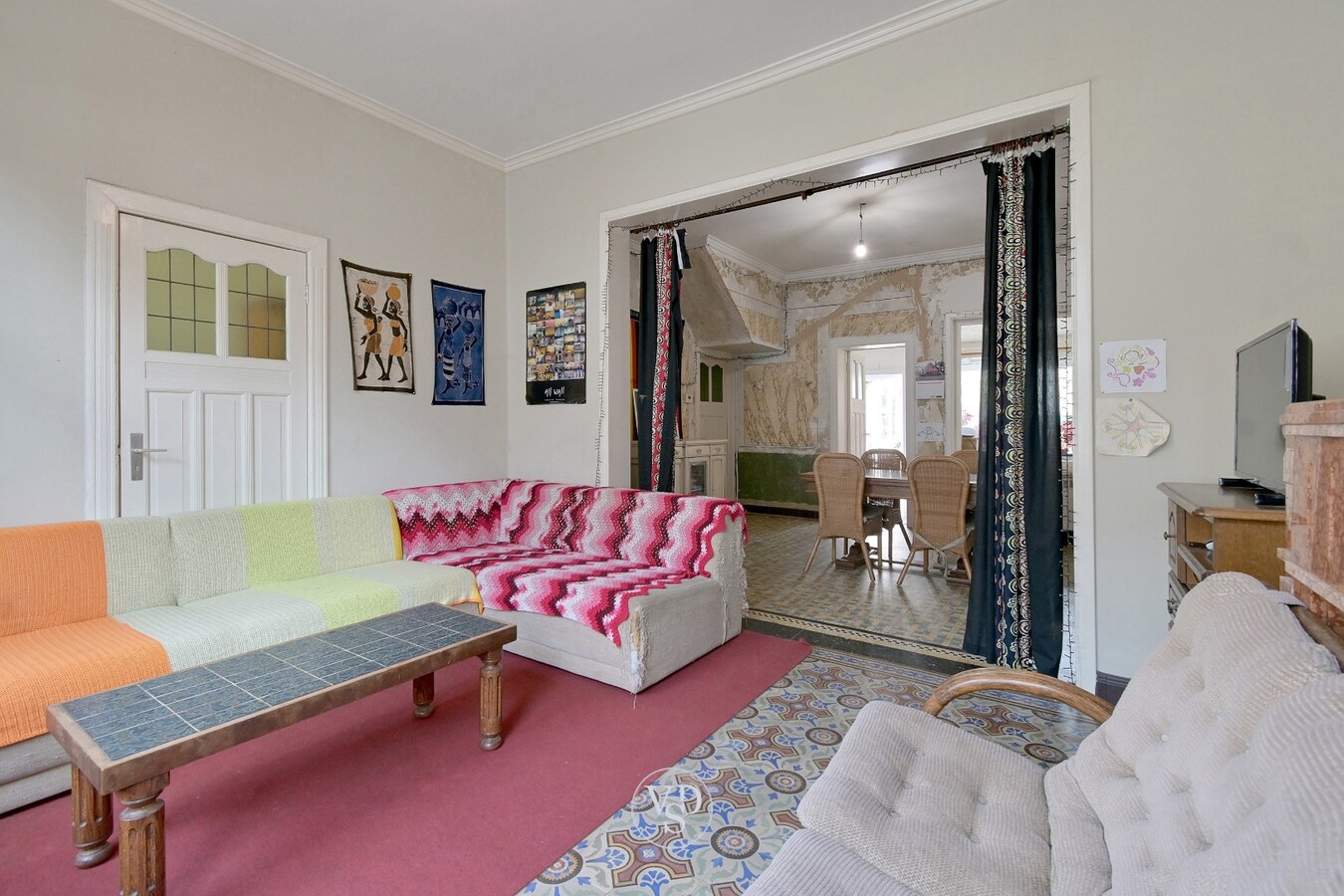 Ruime woning met opslagruimte 