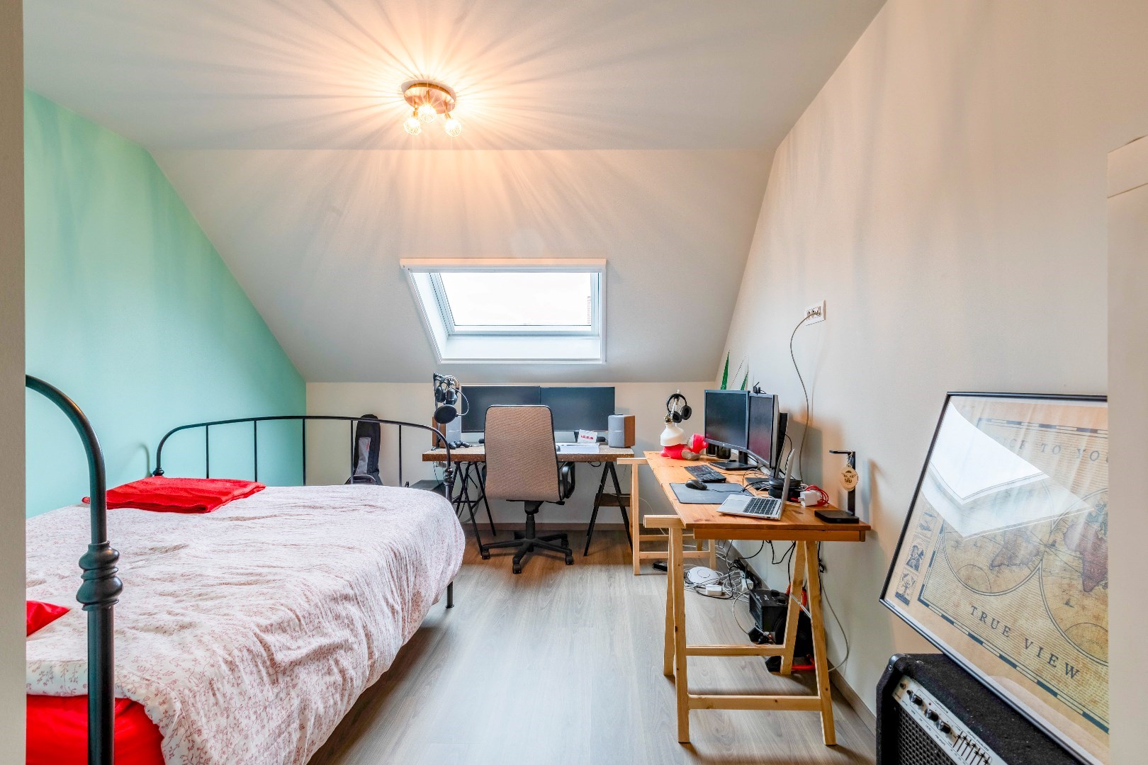 Instapklare  energiezuinige woning met tuin en parking 