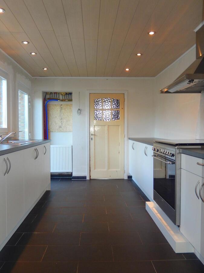 Charmante ruime woning te varsenare 