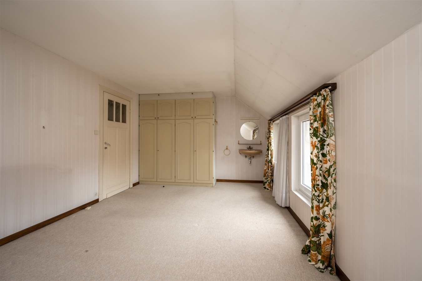 Te renoveren gezinswoning vlakbij het strand - Heist 