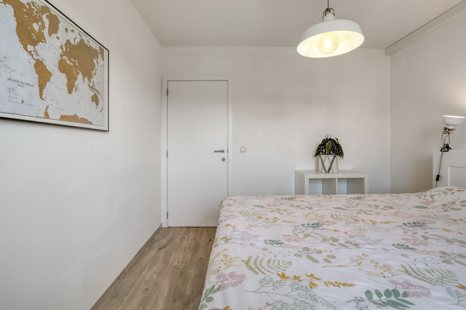 Instapklare woning met 4 slaapkamers, aangename leefruimte met staanplaats - EPC 89Kw/m² 