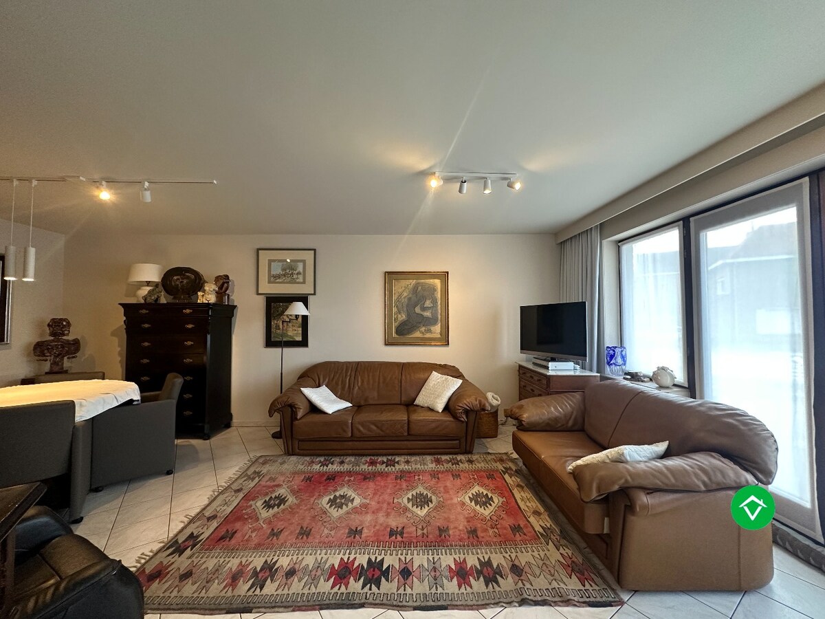 Gelijkvloers appartement met 2 slaapkamers in hartje Koekelare 