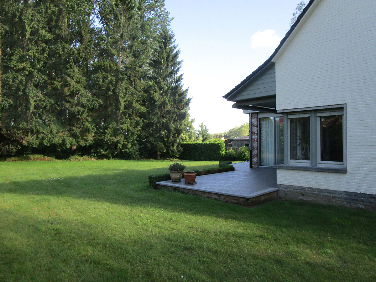 Statige villa te Horebeke 