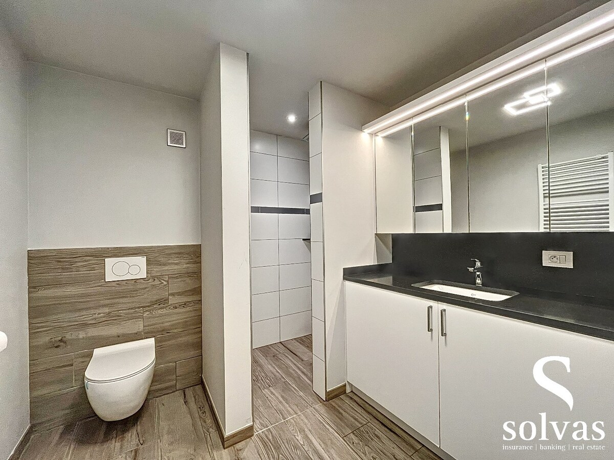 Recente woning te centrum Zomergem! 