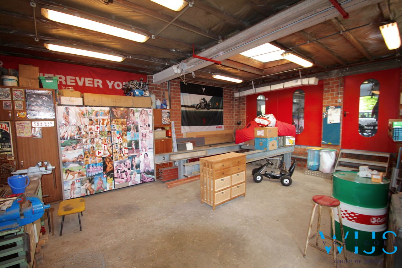 Unieke ruime gerenoveerde woning  ! 