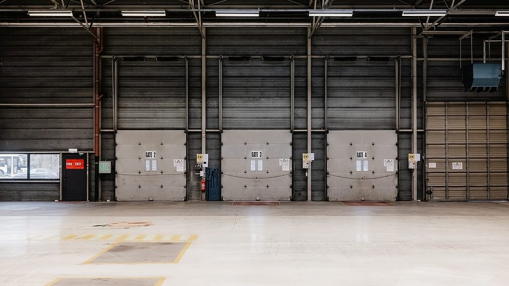 Logistiek bedrijfspand te huur nabij E19 in Mechelen-Noord